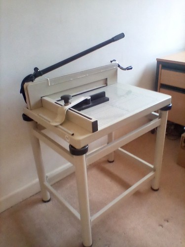 Guillotine table heavy duty - guillotine,