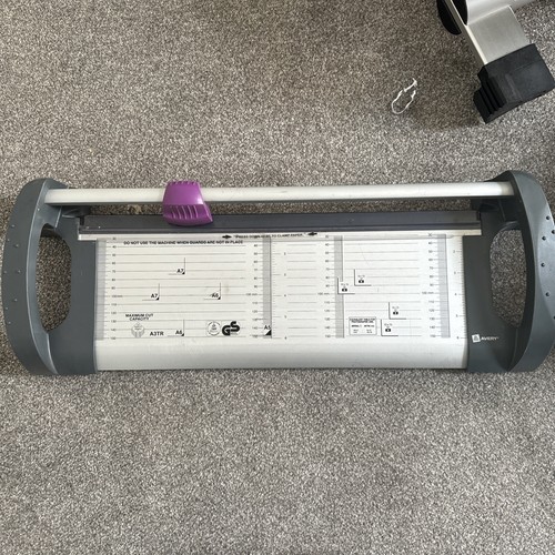 Avery desktop guillotine - avery, a3