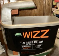 Scotts Wizz 2,500 sq. ft