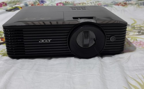 Acer x138wh dlp projector - acer,
