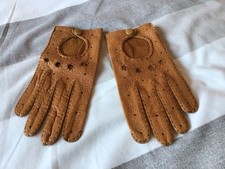 BNWOT LADIES TAN LEATHER DRIVING GLOVES S/M