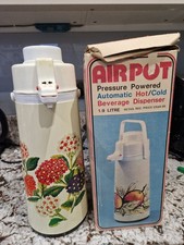 Vintage Insulated Pump Pot Air
