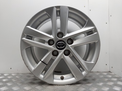 Alloy wheel toyota - wheel,