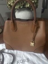 MICHAEL KORS Mercer Gallery