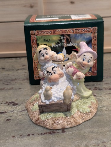 Royal doulton snow white - -,
