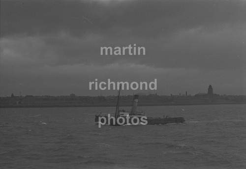 Liverpool steam tug original - steam,
