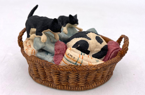 Border fine arts cat - border,