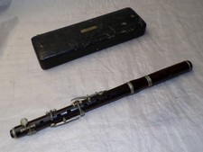 ANTIQUE 30cm ROSEWOOD PICCOLO / FLUTE IN CASE