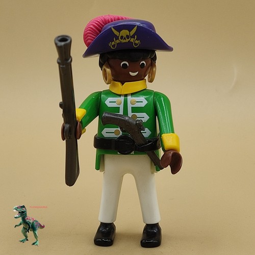 Playmobil black pirate