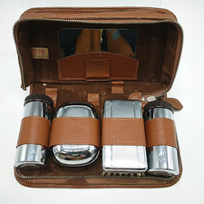 Two Tix Vintage Grooming