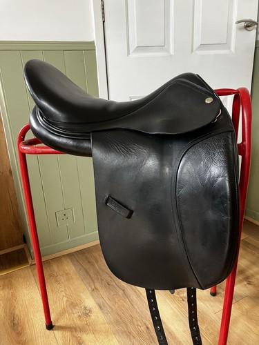 Harry dabs w black - 17.5,
