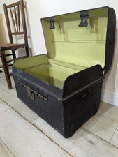 Antique Travel Trunk Old Treasure Chest Storage Box Coffee Table FREE POSTAGE 