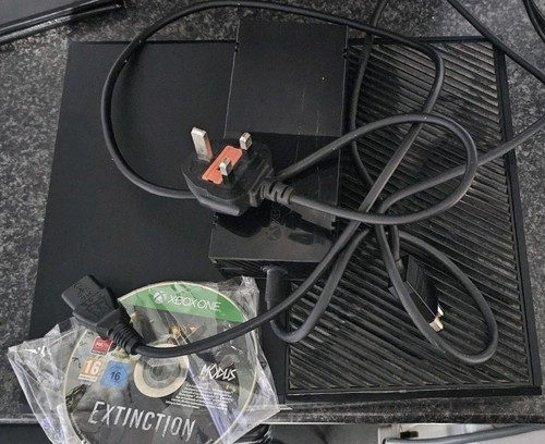 Xbox one 1tb black console - one,