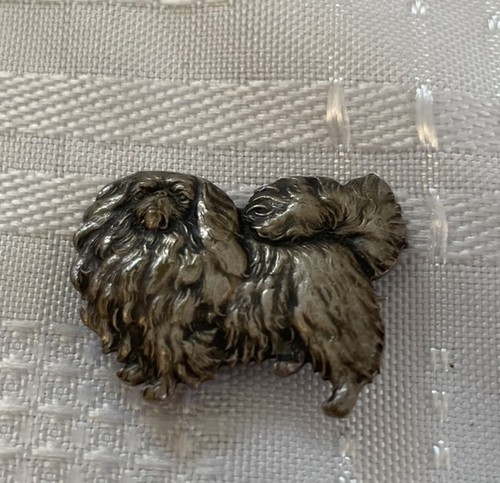 Vintage pekingese pin badge - vintage,