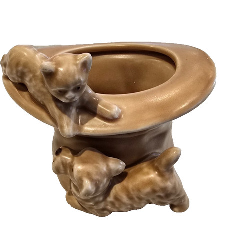 Vintage sylvac beige cat - beige, on
