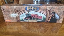 Hornby R2301 Hogwarts Express