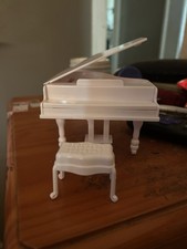 1/12 Plastic Dolls House Piano