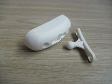 SWIFT AUTOTRAIL RAPIDO MALE & FEMALE DOOR CATCH RETAINER WHITE