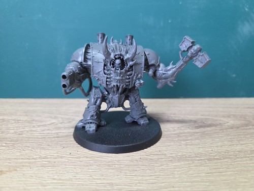 Chaos space marine hellbrute - space,