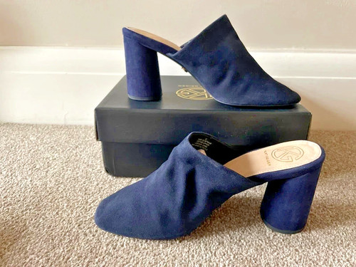 Shoes slip leather - on,