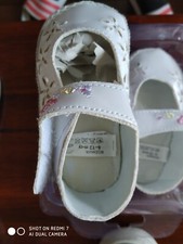 White baby girl shoes 6-12 months, used once, excellent condition, in the box