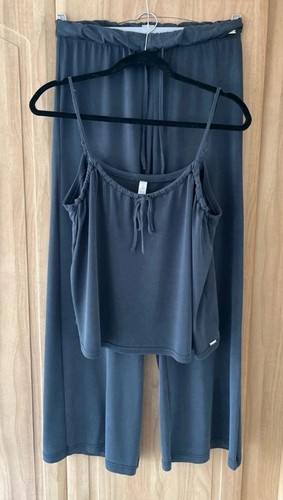 Mrs hinch piece - 3, loungewear