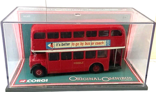 Red model bus bundle - red,