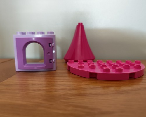 Lego duplo castle - duplo, pink