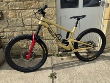 Santa Cruz Nomad Carbon CC V4