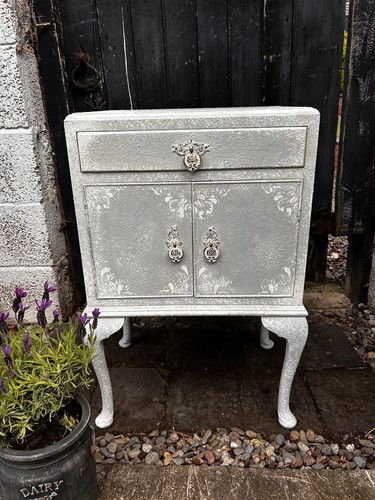 Vintage bedside cabinet side - cabinet/,