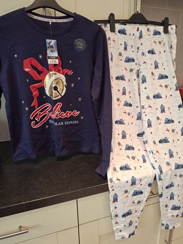 Ladies pyjamas size 10 - size, 8-10
