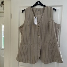 BNWT GEORGE  LONG LINE BEIGE