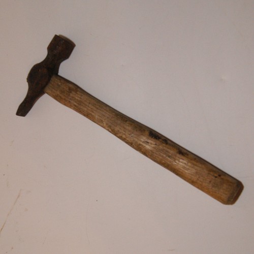 Small vintage hammer - small,