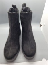  TOPSHOP  BLACK  BOOTS Size 6