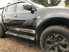 Mitsubishi Warrior L200 side