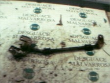 FRONT RIGHT SEAT STAY /