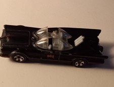 Vintage Hot Wheels Batmobile 1966 Tv Series style 1:64 Diecast Red Detail DC 