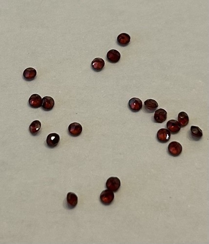 2mm red garnet round cut - 2mm,
