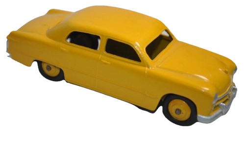 Dinky 139a ford fordor - dinky,