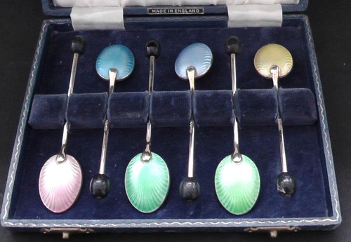 Gilded enamelled boxed set - set, of