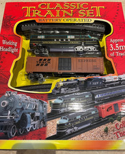 Classic Train Set Toy with