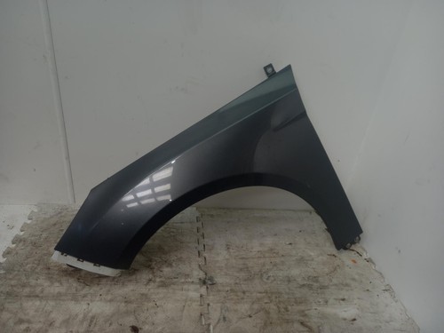Ford focus left front wing - left, n/s