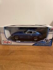MAISTO 1971 DATSUN 240Z METALLIC BLUE 1/18 SCALE SPECIAL EDITION BRAND NEW