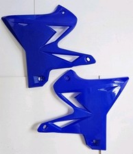 NEW SHOP SOILED UFO YAMAHA YZ125YZ250 RESTYLED RADIATOR SCOOPS 02-14 YA04834-089