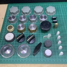 Collection of Vintage Radio / Hifi Knobs - Lot C