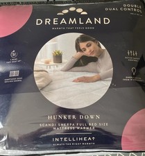 Dreamland Hunker Down Scandi Heated Mattress Warmer.  Double Size Dual Control