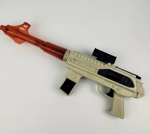 Tommy space ray toy - z,