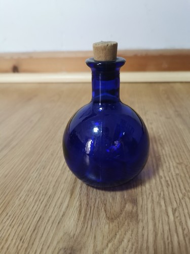 Small cobalt blue vintage - cobalt, bulb