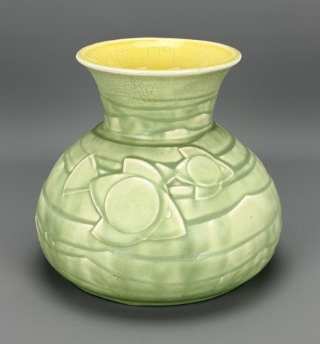 Art deco bretby pottery - bretby,