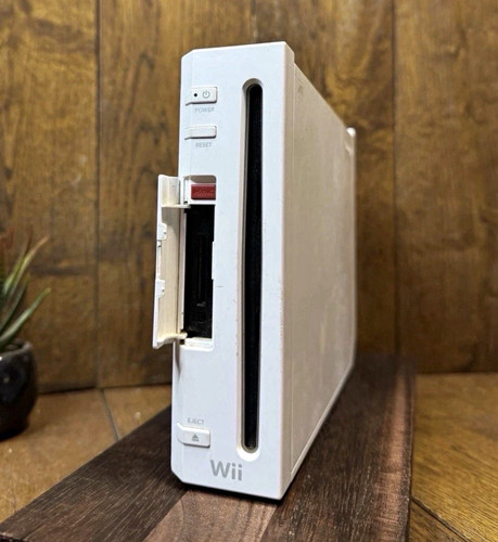 Nintendo wii white console - nintendo,